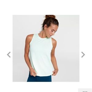 CALIA by Carrie Underwood bubble mesh tank Sz M
